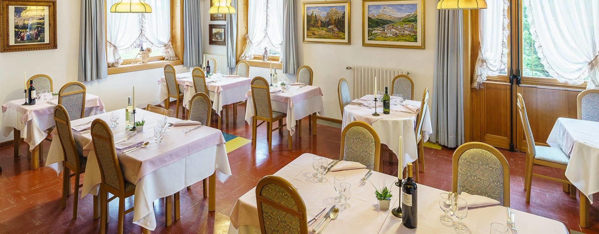 Hotel Roma 圣维托-迪卡多雷 外观 照片